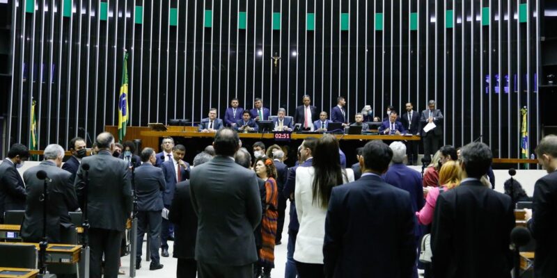 Câmara aprova PL que amplia gastos com publicidade de empresa pública