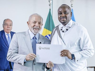 Presidente recebe credenciais de oito novos embaixadores no Brasil