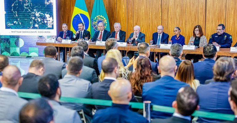 Governo Federal assina contrato de R$ 318 milhões para fortalecer Plano Amazônia: Segurança e Soberania