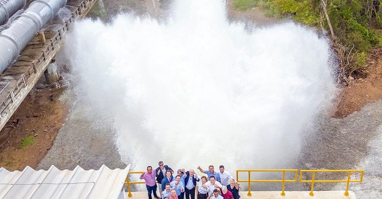 Presidente participa de inauguração da maior obra hídrica da Paraíba