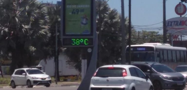 Frente fria traz chuva para cidades do Espírito Santo