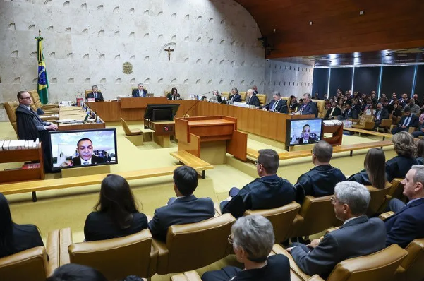 STF apresenta dois votos contrários à lei que veda o uso da linguagem neutra nas instituições de ensino de Votorantim, São Paulo