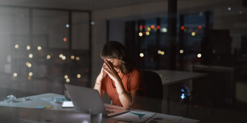 31% dos trabalhadores brasileiros negligenciam a saúde mental, aponta estudo