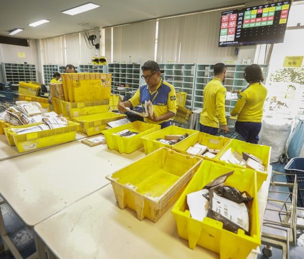 Empregados dos Correios já receberam 13º salário